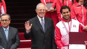 Presidente Pedro Pablo Kuczynski con deportistas. Foto: Agencia Andina