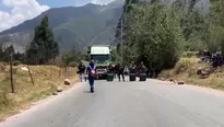 Esto ha dejado a cientos de vehículos varados, afectando a buses interprovinciales, camiones y autos. / Video: Canal N