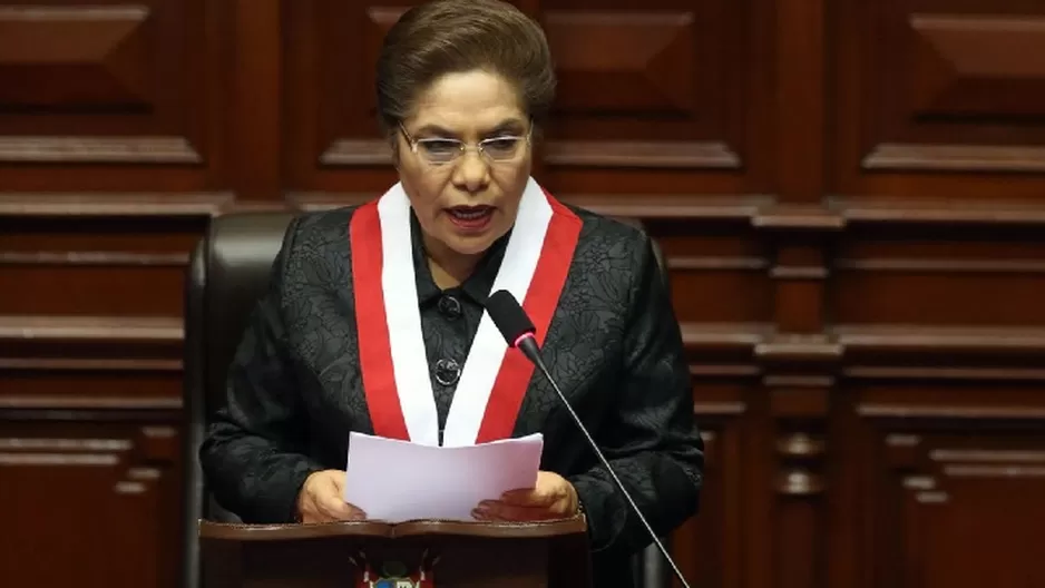 Luz Salgado, presidenta del Congreso.