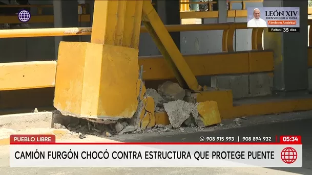 Pueblo Libre: Camión furgón choca contra pórtico metálico en la avenida Brasil. Foto: América Noticias
