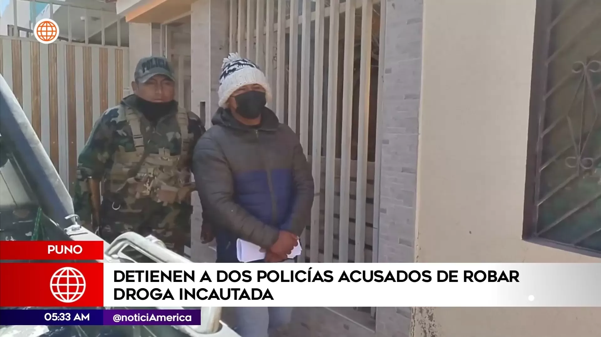 Policías acusados de robar droga incautada en Puno. Foto: América Noticias