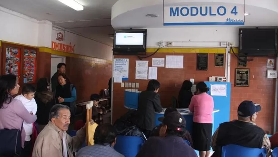 Pacientes de EsSalud Puno. Foto: Referencial/diariocorreo.pe Pacientes de EsSalud Puno. Foto: Referencial/diariocorreo.pe
