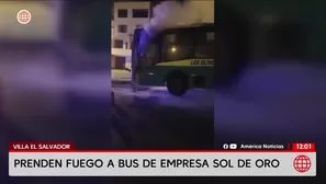 Queman bus de empresa Sol de Oro en Villa El Salvador. Foto y video: América Noticias