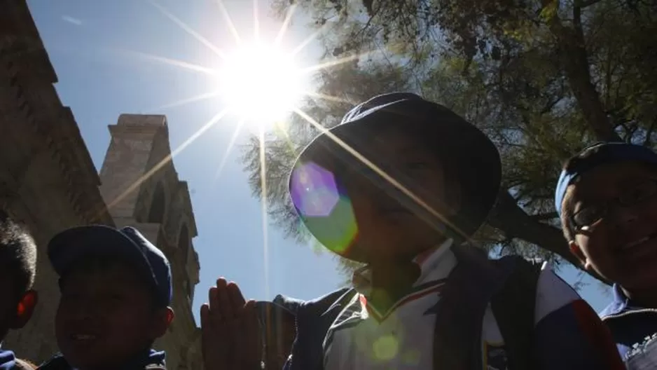 Zenón Huamán Gutiérrez, director de Senamhi Cusco, recomendó protegerse del sol usando gafas, sombreros de ala ancha y protector solar. Foto: Peru21