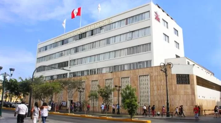 Fueron instaladas 81 364 mesas dentro de los plazos establecidos. Foto: RadioNacional Fueron instaladas 81 364 mesas dentro de los plazos establecidos. Foto: RadioNacional
