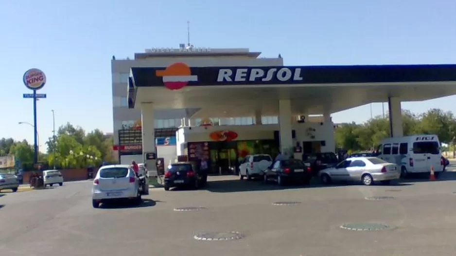 Grifos de Repsol. Foto: Perú 21