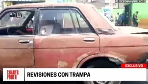 Trabajadores convencen a los clientes que, por el pago extra, obtendrán el certificado. Foto: Captura de TV