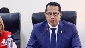 Roberto Burneo desmiente a la ONPE por traslado de cajas en autos particulares. Foto: Congreso. Canal N