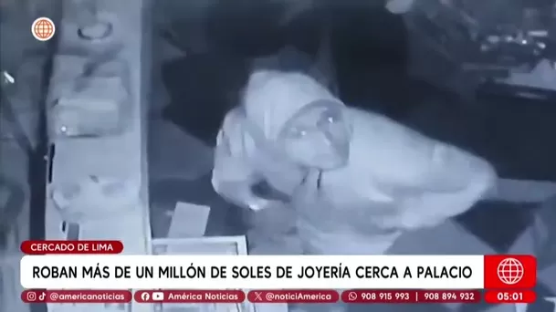 Robo de S/1 millón en joyería frente a Palacio de Gobierno. Foto: América Noticias Robo de S/1 millón en joyería frente a Palacio de Gobierno. Foto: América Noticias