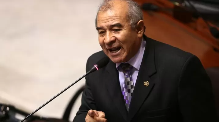 Gustavo Rondón, presidente de la Comisión de Fiscalización del Congreso. Foto: Andina. Gustavo Rondón, presidente de la Comisión de Fiscalización del Congreso. Foto: Andina.
