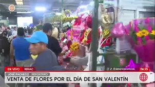 Comerciantes ofrecen docenas y arreglos florales desde temprano por el Día del Amor y la Amistad. Las rosas rojas son las más solicitadas. / Video: América Noticias
