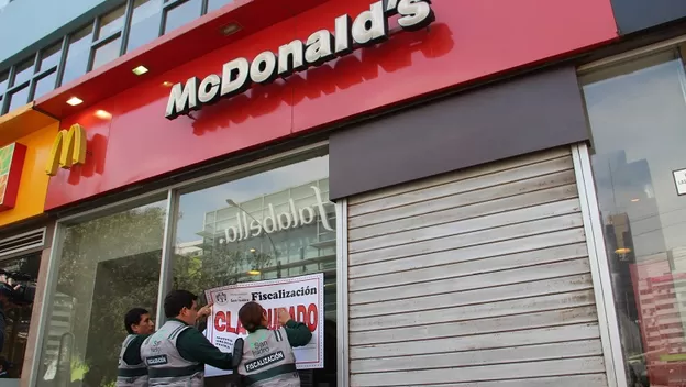 Municipalidad de San Isidro clausuró McDonalds de Las Begonias