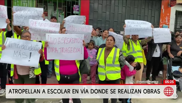 Vehículo atropella a escolar en vía con obras en San Juan de Lurigancho. Foto: América Noticias