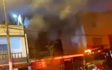 San Juan de Lurigancho: queman casa de empresario por negarse a pagar cupos  - Noticias de cupos