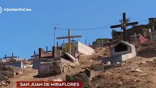 Vecinos piden que Policía investigue la formalidad de dichos entierros. Foto y video: América Noticias 