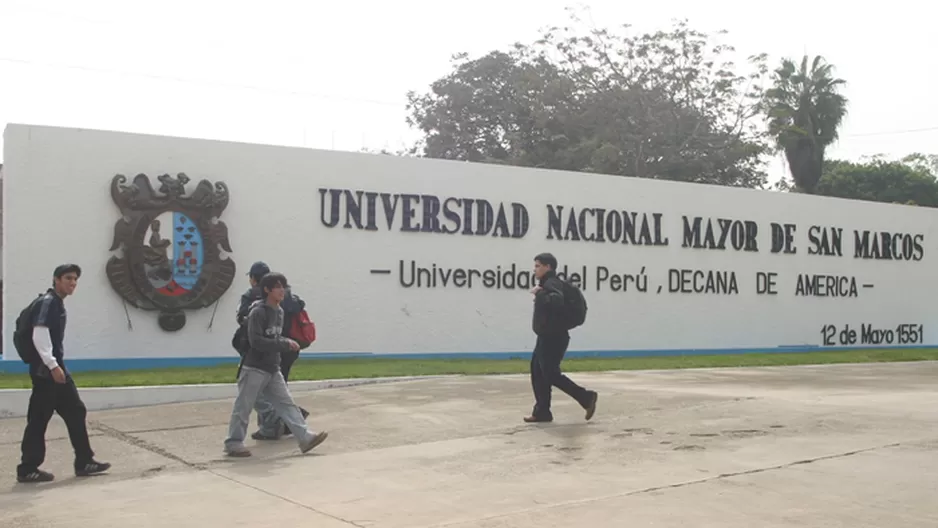 La toma de la Ciudad Universitaria se inició ayer por la mañana por dirigentes de la Federación de Estudiantes. Foto: Agenda País