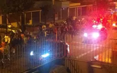 San Miguel: reportan disturbios de barristas de la 'U' en la av. La Paz - Noticias de barristas