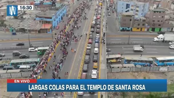 Cientos de devotos forman largas filas en el puente Santa Rosa - Foto: Canal N