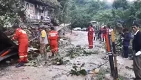 Vivienda quedó destruida por deslizamiento de tierra. Foto: América Noticias