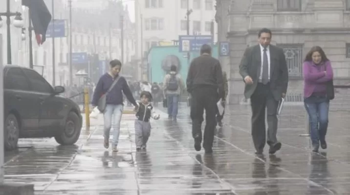 Llovizna en Lima. Foto: Perú21 Llovizna en Lima. Foto: Perú21
