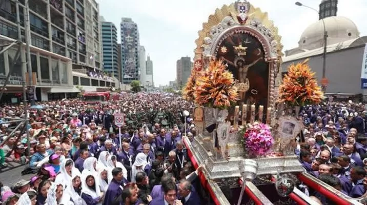 La venerada imagen del Señor de los Milagros / Foto: archivo El Comercio La venerada imagen del Señor de los Milagros / Foto: archivo El Comercio