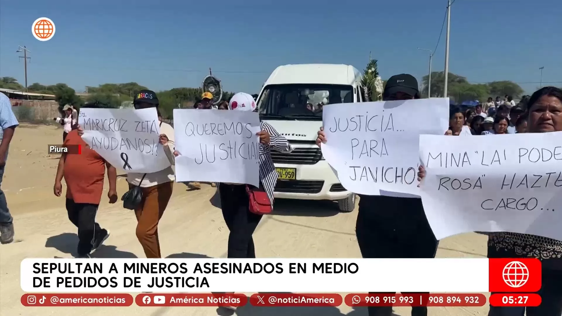 Sepultan a mineros asesinados en Pataz en medio de pedidos de justicia. Foto: América Noticias Sepultan a mineros asesinados en Pataz en medio de pedidos de justicia. Foto: América Noticias
