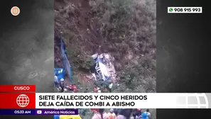 Siete muertos y cinco heridos deja caída de combi a abismo en Cusco. Foto y video: América Noticias