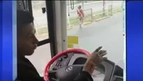 El conductor venezolano terminó con cortes en la mano. Foto: Captura de TV