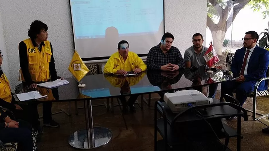 Imagen de la asamblea provincial de Solidaridad Nacional donde se eligió a Luis Castañeda Pardo como candidato a la alcaldía de Lima. Ni él ni su padre estuvieron presentes. Foto: Solidaridad Nacional