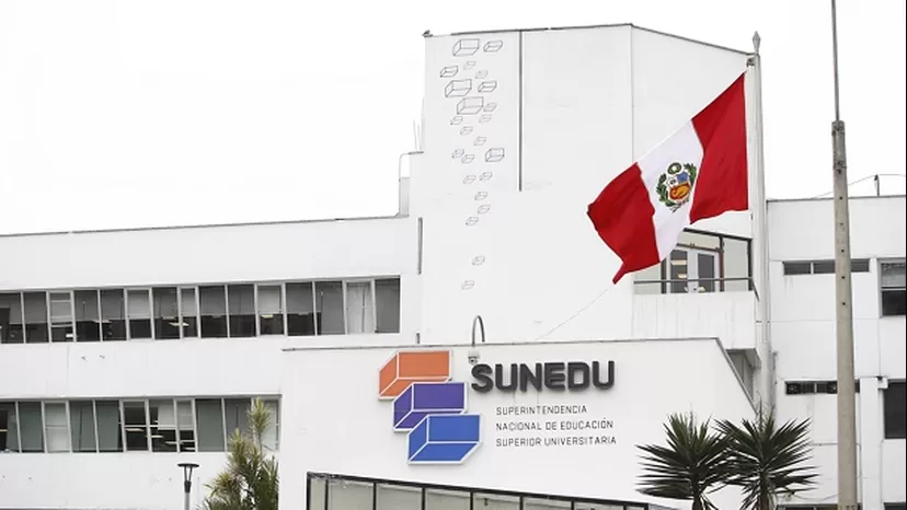 Sunedu: Congreso aprobó investigar licenciamiento de dos universidades