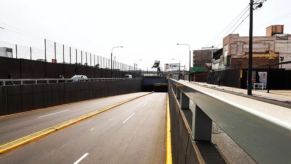 Durante la intervención se realizó la colocación de una viga de seguridad. Foto: MML 