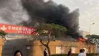 Se registró un incendio en el distrito de Surco - Foto: @Rocchhy - Video: Canal N