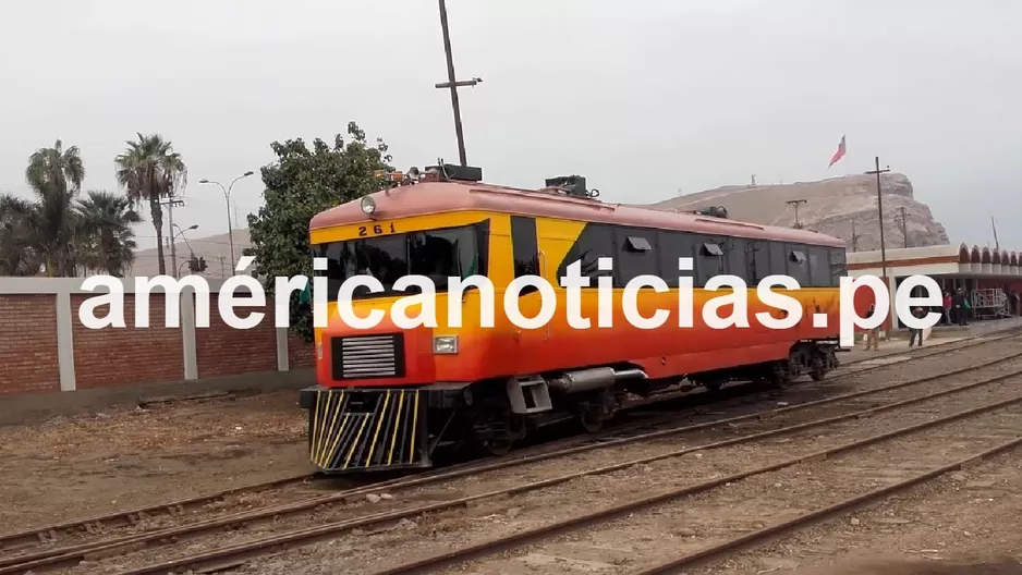 Desde muy temprano las autoridades tacneñas se embarcaron en el primer viaje inaugural. Foto: América Noticias