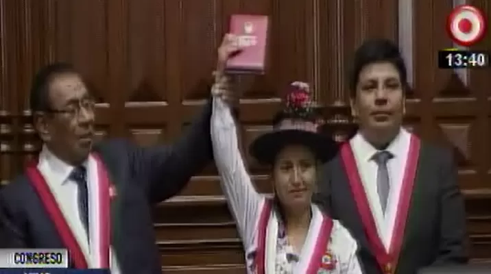Tania Pariona es congresista por el Frente Amplio Tania Pariona es congresista por el Frente Amplio