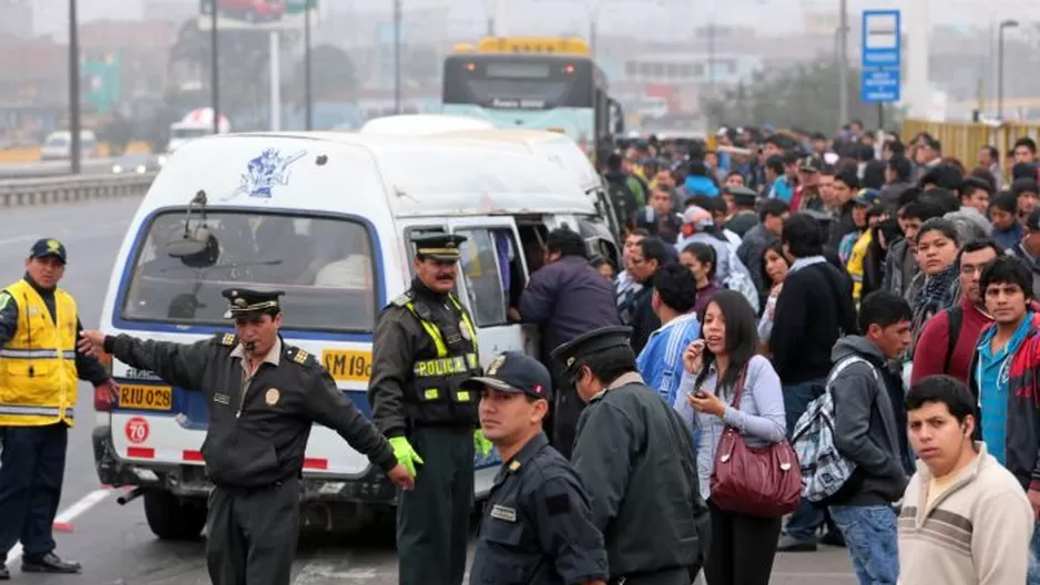  Ante el paro de transportistas el Ministerio de Trabajo tomó esta medida para los trabajadores afectados / Foto: Andina