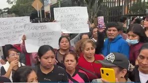 Trabajadores de limpieza de la empresa Grupo Gerencial se encuentra realizando una protesta por falta de pagos. / Video: Canal N