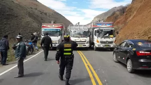 Transportistas de carga pesada levantan paro en el sur