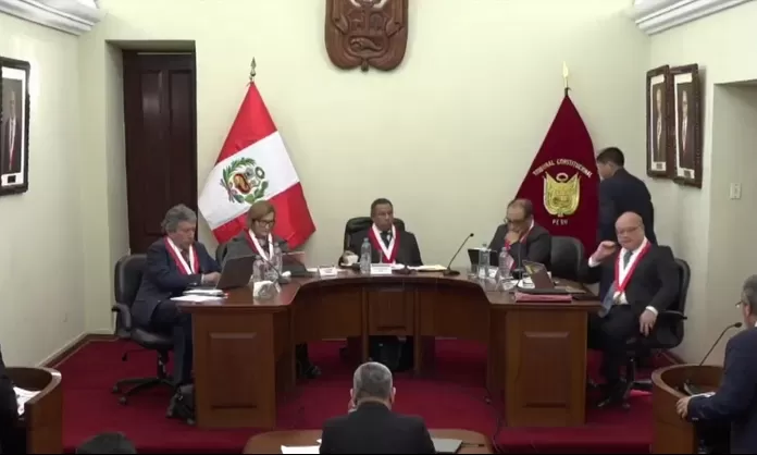 Tribunal Constitucional Deja Al Voto Demanda Competencial Del Congreso ...