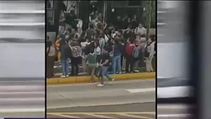 Un triple choque entre buses del Metropolitano dejó 46 heridos en la Vía Expresa, a la altura de la estación Angamos en Miraflores./ Video: CanalN