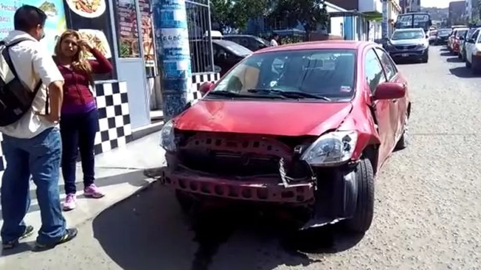 Delincuentes agreden a mujer embarazada. Foto: América Noticias