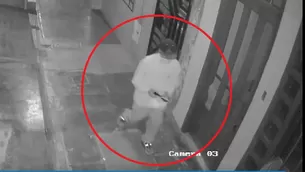 Cámara de vigilancia captó a extorsionador arrojando dinamita en una vivienda de Trujillo - Foto y video: Canal N