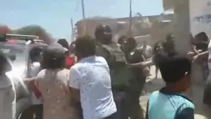 Efectivos PNP fueron golpeados. Foto y video: América Noticias