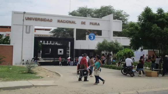 En el examen de admisión 2023-II se ofrecieron 723 para 32 carreras profesionales / Foto: Archivo El Comercio