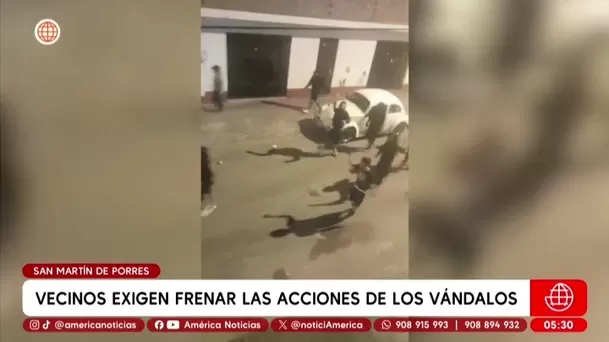 Vándalos agreden brutalmente a estudiante en vía pública en San Martín de Porres. Foto: América Noticias Vándalos agreden brutalmente a estudiante en vía pública en San Martín de Porres. Foto: América Noticias