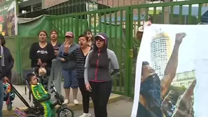 Los vecinos piden a la Municipalidad de San Martín de Porres habilitar nuevamente la tranquera. / Video: Canal N