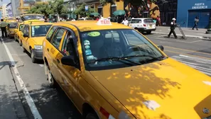 Taxis. Foto: Andina