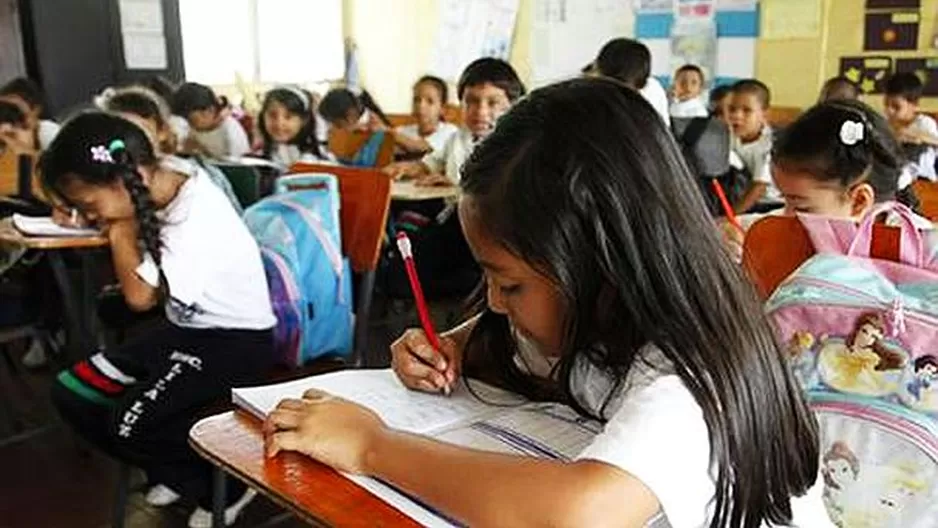 Foto referencial: Periódico 15 Foto referencial: Periódico 15