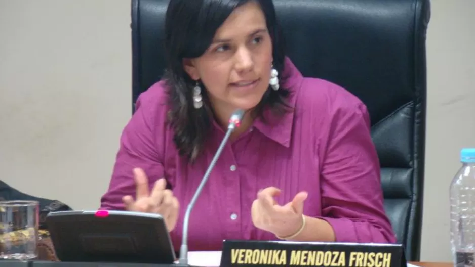   Verónika Mendoza indicó que Sembrar dará a conocer su propuesta programática y de organización / Foto: Congreso