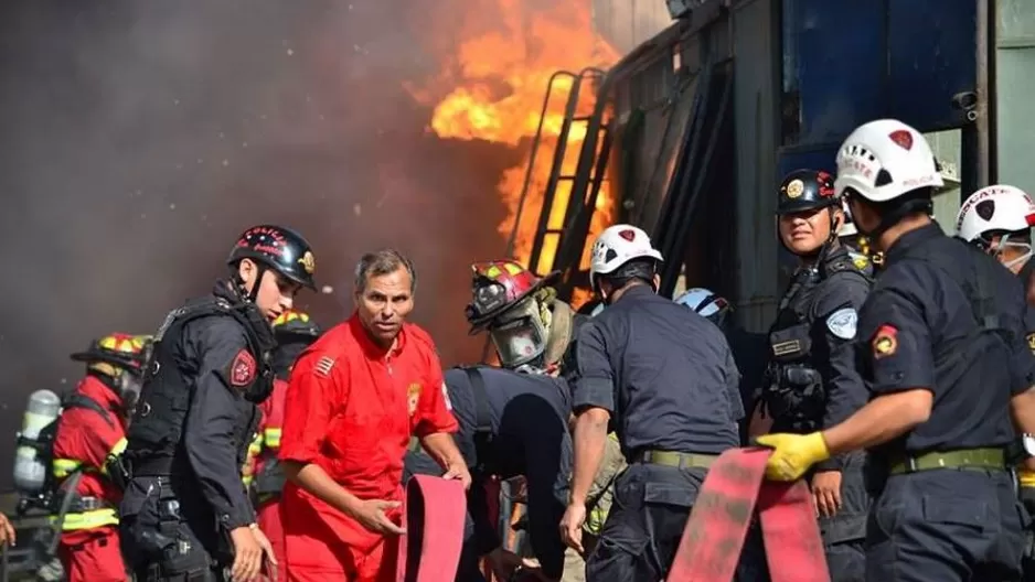 Incendio en La Victoria. Foto: Andina.