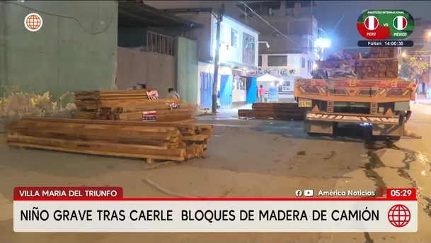 Niño de 6 años queda grave al caerle tablas de madera en Villa María del Triunfo. Foto: América Noticias Niño de 6 años queda grave al caerle tablas de madera en Villa María del Triunfo. Foto: América Noticias